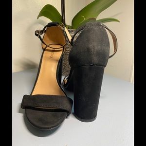 Merona black strappy heel. Faux suede. Size 6.